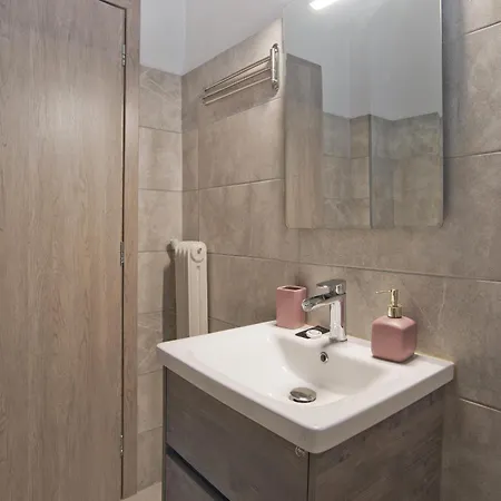 Apartment Just *